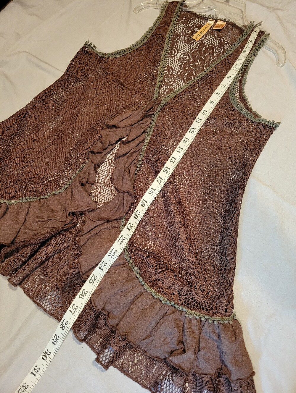 Eyeshadow Brown Lace Ruffle Vest - Picture 9 of 12